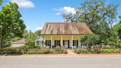 /international/us/130-twin-oaks-boulevard-lafayette-la-110104512808/