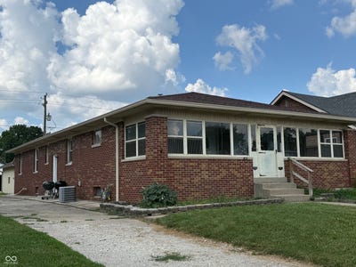 /international/us/5248-e-10th-street-indianapolis-in-110100591749/