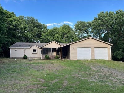 /international/us/61256-440th-street-fairfax-mn-110108825078/