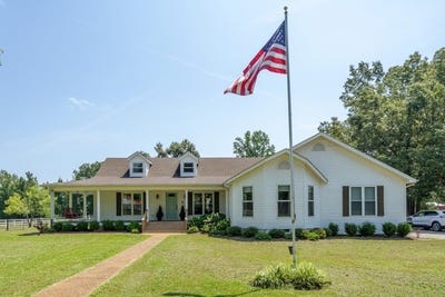 /international/us/1725-woods-rd-adamsville-tn-110109769354/
