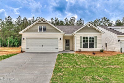 /international/us/144-traditions-drive-trenton-sc-110107936471/
