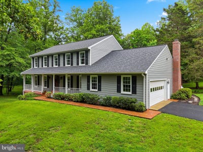 /international/us/4585-canter-lane-warrenton-va-110108439442/