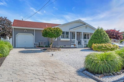 /international/us/421-laurel-boulevard-lanoka-harbor-nj-110100029704/