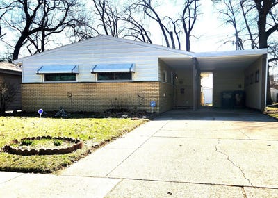 /international/us/17322-forestway-drive-east-hazel-crest-il-110106465504/