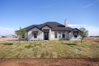 /international/us/18300-joplin-drive-amarillo-tx-110109885982/
