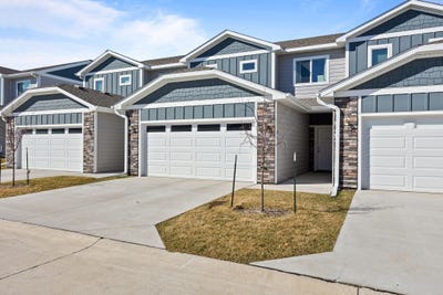 /international/us/270-nw-waverly-drive-waukee-ia-110106281590/