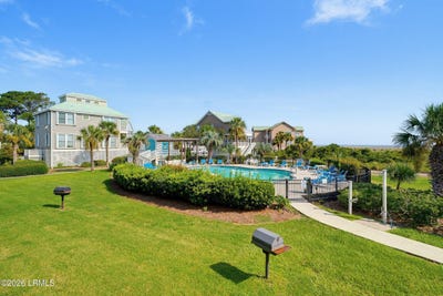 /international/us/6-harbor-drive-st-helena-island-sc-110109860884/