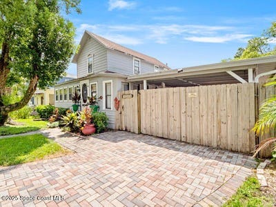 /international/us/608-indiana-avenue-st-cloud-fl-110108765498/