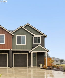/international/us/16151-serres-farms-way-oregoncity-or-110107879222/