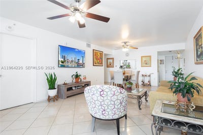 /international/us/571-sw-141st-ave-pembroke-pines-fl-110105732376/