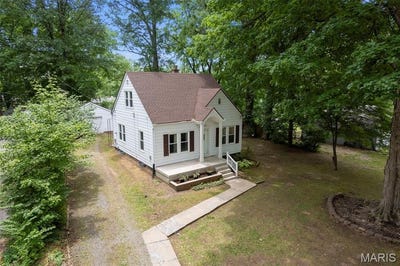 /international/us/2769-adeline-street-cape-girardeau-mo-110108251086/
