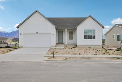/international/us/2568-n-3670-w-lehi-ut-110107514909/