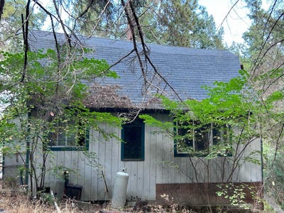 /international/us/73046-hill-road-covelo-ca-110106277204/