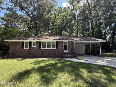 /international/us/2505-winstead-road-rocky-mount-nc-110107802671/