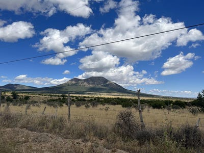 /international/us/36-entranosa-lane-edgewood-nm-110093749042/