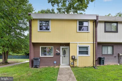 /international/us/8608-brae-brooke-drive-lanham-md-110109659463/