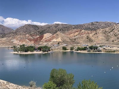 /international/us/12-boysen-marina-rd-shoshoni-wy-110106963239/