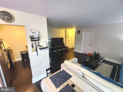 /international/us/1604-renate-drive-woodbridge-va-110099801811/