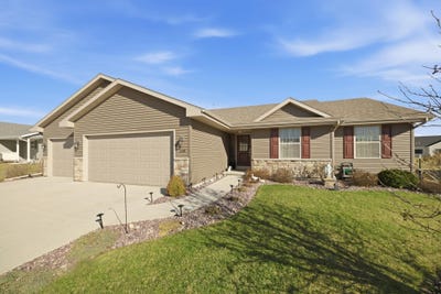 /international/us/130-e-gailen-lane-milton-wi-110106492465/
