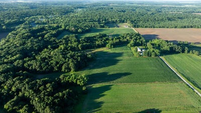 /international/us/17104-east-28th-rd-nokomis-il-110108919369/