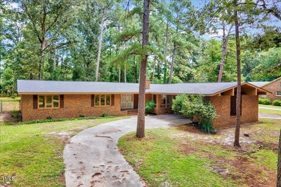 /international/us/2585-cabin-branch-road-kinston-nc-110101115713/?lang=zh-tw