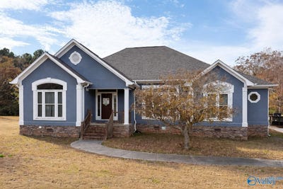 /international/us/208-wimberly-drive-scottsboro-al-110106677707/