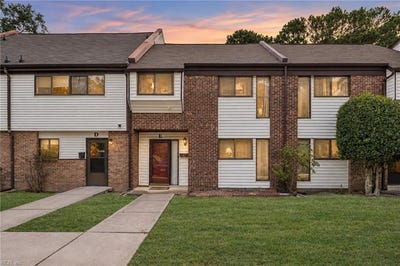 /international/us/125-windsor-pines-way-newport-news-va-110110349124/