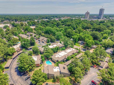 /international/us/4756-eagle-crest-dr-memphis-tn-110108640179/