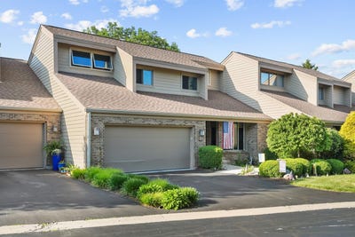 /international/us/2202-churchview-d-rockford-il-110108293946/