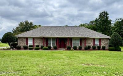 /international/us/36-maci-lane-lucedale-ms-110108693574/