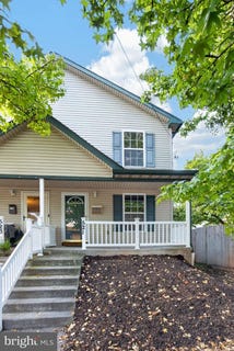 /international/us/521-w-chestnut-street-pottstown-pa-110120555352/