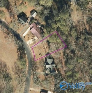/international/us/812-reynolds-circle-gadsden-al-110106568617/