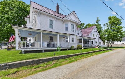 /international/us/79-park-street-rockland-me-110108343417/