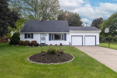 /international/us/7535-yorktown-road-lansing-mi-110108474618/