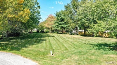 /international/us/32-sugarwood-court-jerseyville-il-110104405980/