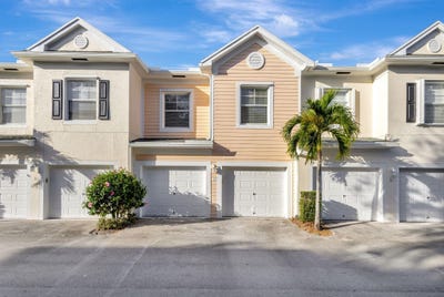 /international/us/826-dakota-drive-jupiter-fl-110108736073/