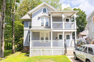 /international/us/162-maple-street-bristol-ct-110101241961/?lang=pt