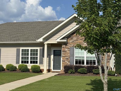 /international/us/30-moore-farm-circle-huntsville-al-110100726388/