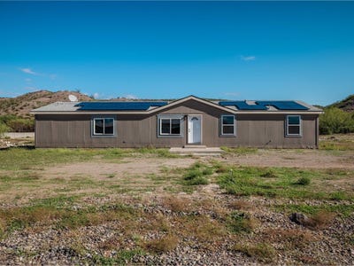 /international/us/6983-n-black-point-rd-pima-az-110120747030/