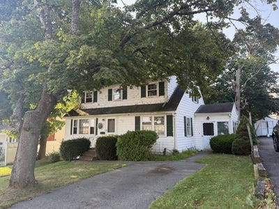 /international/us/97-studley-ave-brockton-ma-110101221723/?lang=en