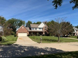 /international/us/11816-beckenham-road-north-royalton-oh-110110374481/