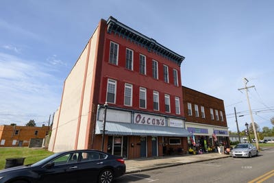 /international/us/57-59-court-st-gallipolis-oh-110107663300/