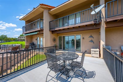 /international/us/5515-club-cove-court-de-cordova-tx-110102350577/