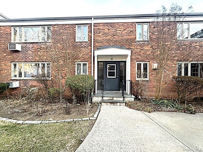 /international/us/70-lawrence-court-white-plains-ny-110104516548/