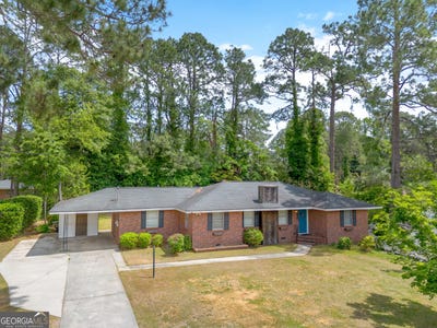 /international/us/109-rowand-circle-statesboro-ga-110107399004/