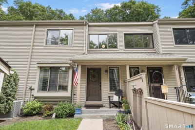 /international/us/87-farmington-chase-crescent-farmington-ct-110108545318/