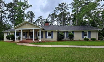 /international/us/108-pinecrest-dr-greenwood-sc-110108913635/
