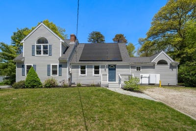 /international/us/302-ames-way-centerville-ma-110108304636/