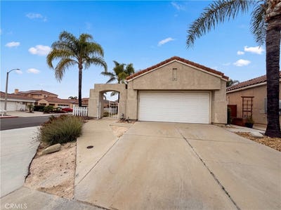 /international/us/29628-kingston-court-menifee-ca-110108147769/