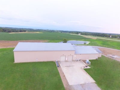 /international/us/3187-320th-st-crawfordsville-ia-110104613007/